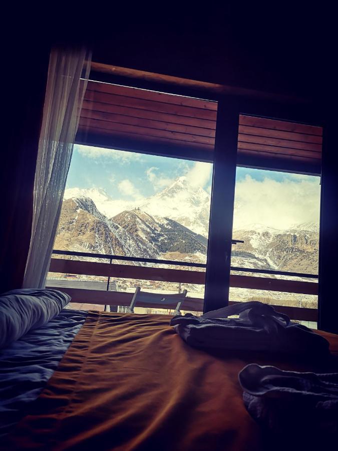 Wooden Hotel Kazbegi Bagian luar foto