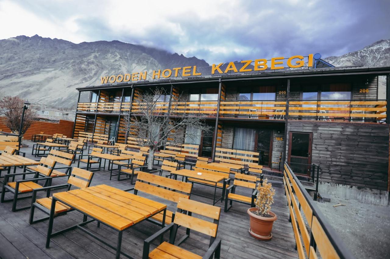 Wooden Hotel Kazbegi Bagian luar foto