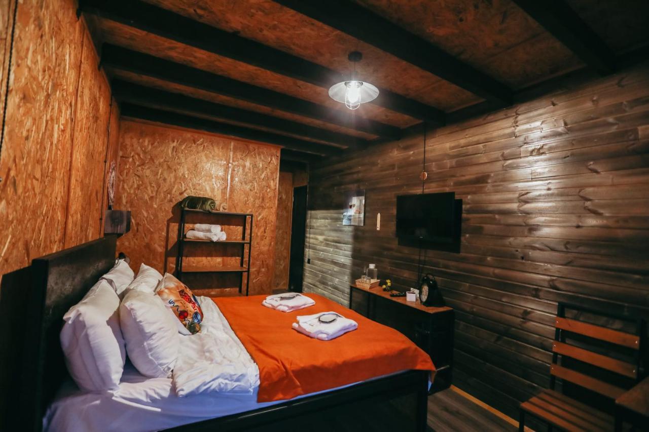 Wooden Hotel Kazbegi Bagian luar foto